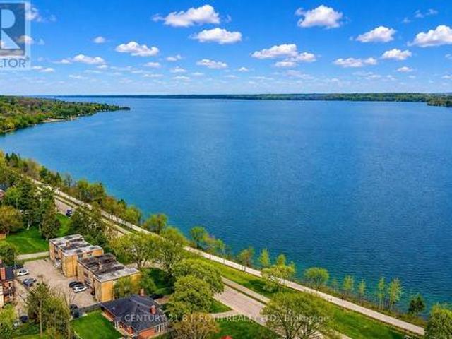 Condo for sale in Barrie, Ontario