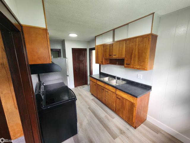 House for sale in Buffalo Center, Iowa