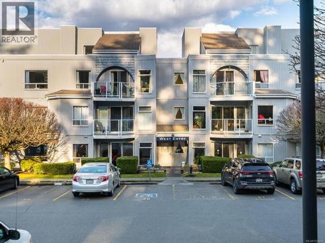 Property for sale in Departure Bay, Nanaimo
