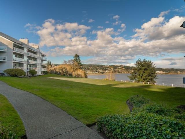 Property for sale in Departure Bay, Nanaimo