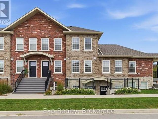 Townhouse for rent in Cobourg, Ontario
