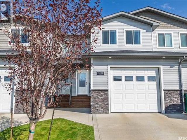 Townhouse for sale in Moose Jaw, Saskatchewan