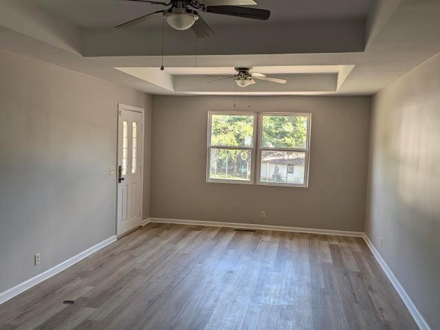 House for sale in West Fairfield, Midfield