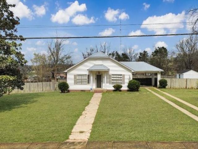 House for sale in Booneville, Mississippi