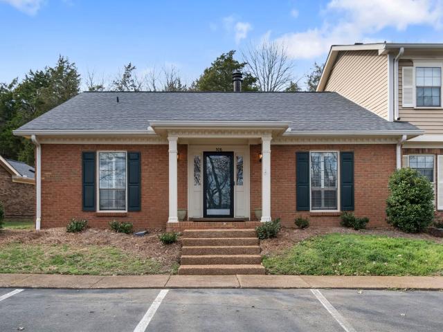 Condo for sale in Brentwood Pointe, Brentwood