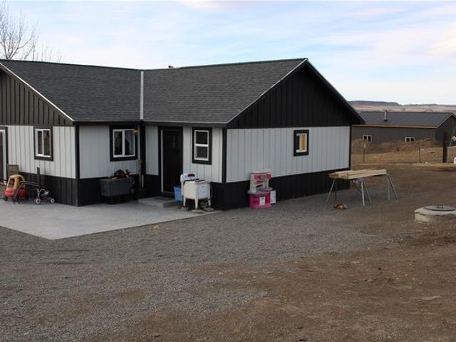 House for sale in Fromberg, Montana