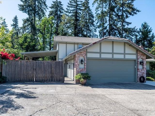 House for sale in Oregonia