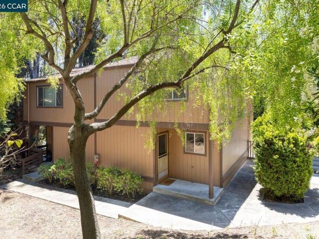 Condo for sale in El Sobrante, California