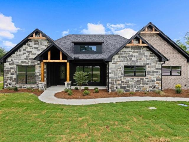 House for sale in Kilgore, Texas