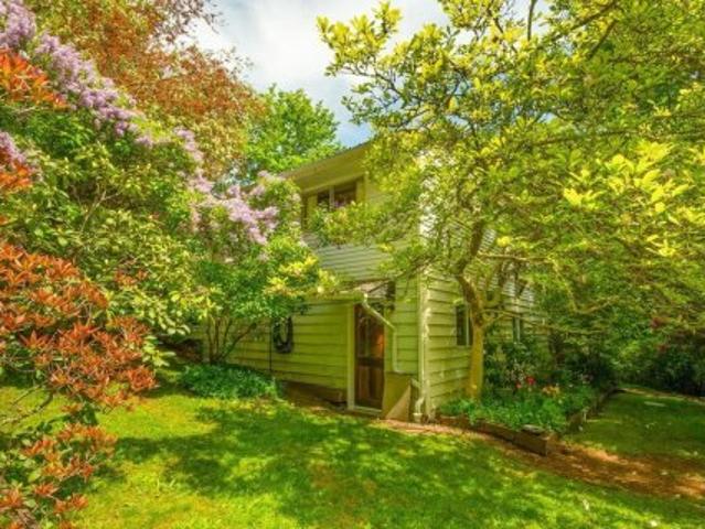 Property for sale in Bowen Island, British Columbia