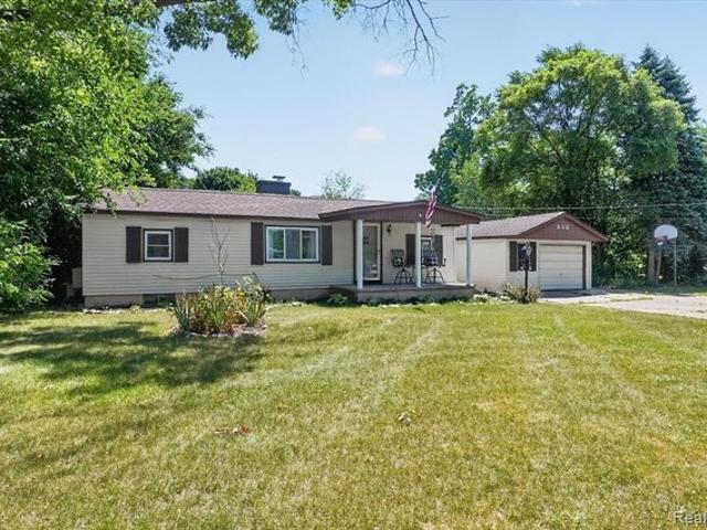 House for sale in Flushing, Michigan