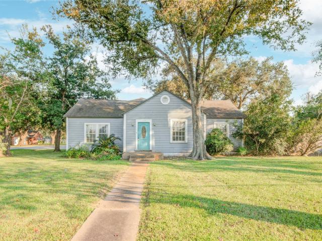 House for sale in Sweeny, Texas