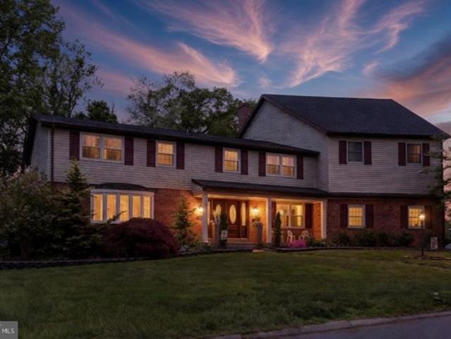 House for sale in Cumberland, Pennsylvania