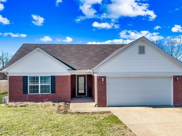 House for sale in Mount Washington, Kentucky