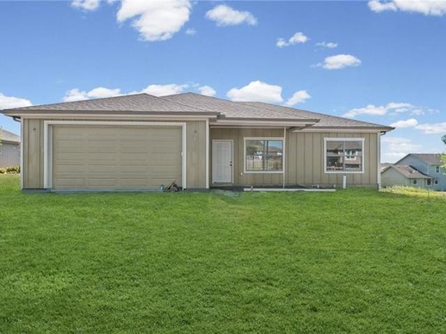 House for sale in Cameron, Missouri