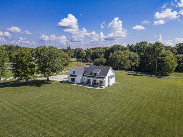 House for sale in Monteagle, Middle Tennessee