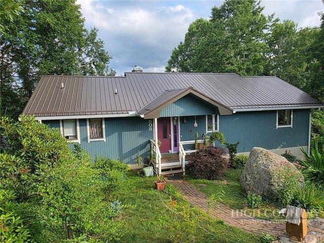 House for sale in Avery, North Carolina