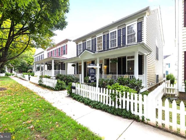 House for sale in Lakelands, Gaithersburg