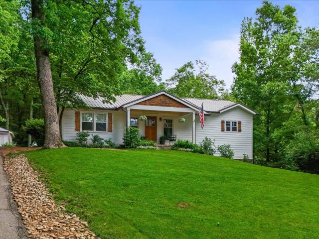 House for sale in Lookout Mountain, Georgia