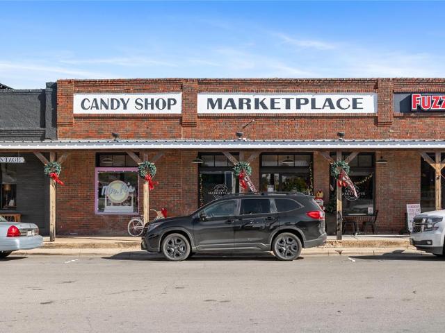 Commercial for sale in Brownwood, Texas