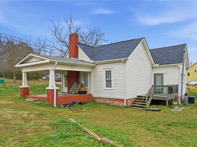 House for sale in Ball Ground, Georgia