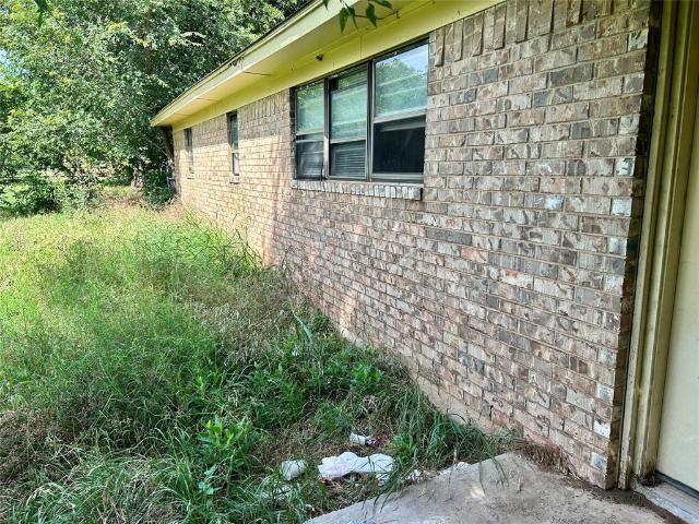 House for sale in Brownwood, Brown County