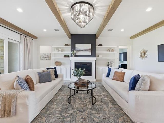 House for sale in Godley, Johnson County