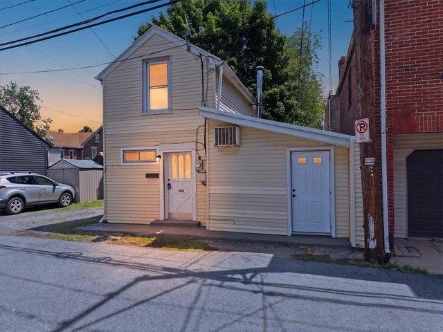 House for sale in Bethlehem, Pennsylvania