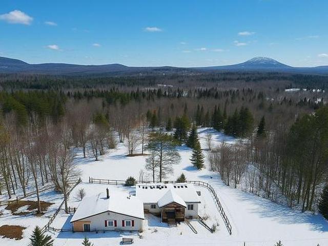 Farm for sale in Memphrémagog, Quebec