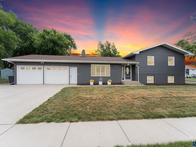 House for sale in Brandon, South Dakota