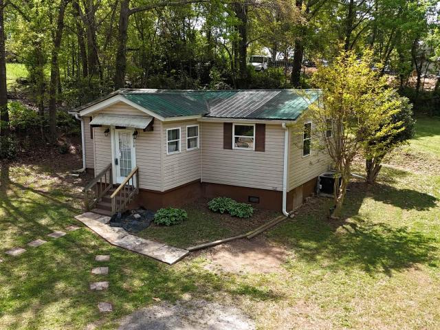 House for sale in Landrum, South Carolina