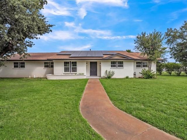 House for sale in Mineral Wells, Texas