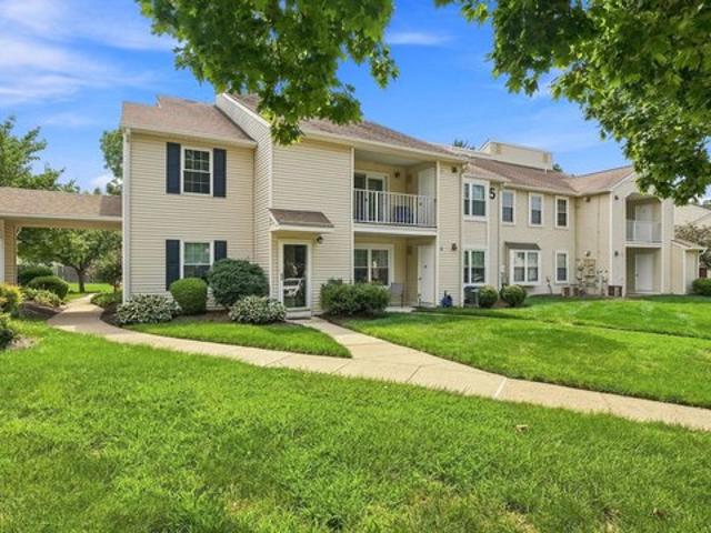 Condo for sale in Bucks, Pennsylvania
