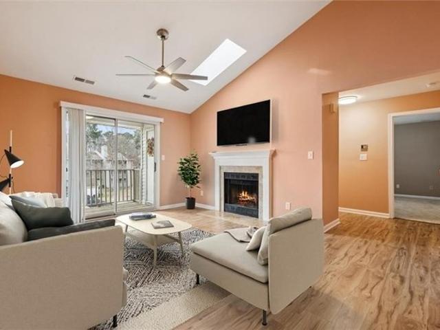 Condo for sale in Virginia
