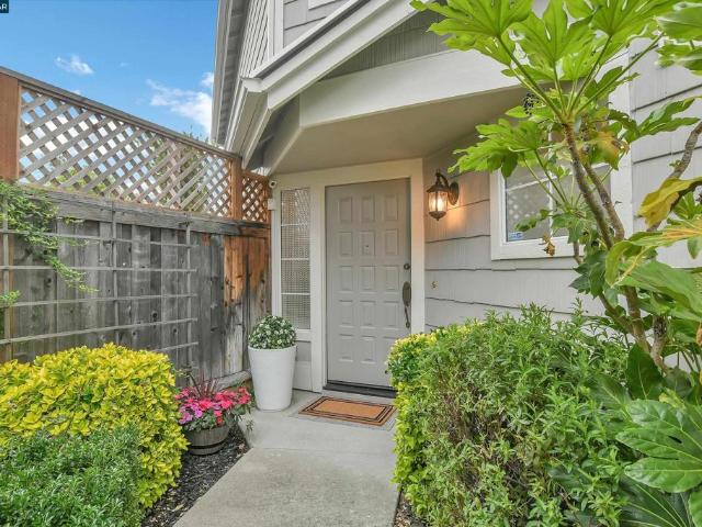 House for sale in Martinez, California