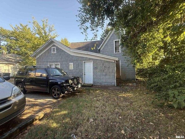 House for sale in Carbondale, Illinois