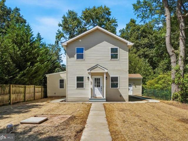 House for sale in Hatfield Borough, Montgomery County