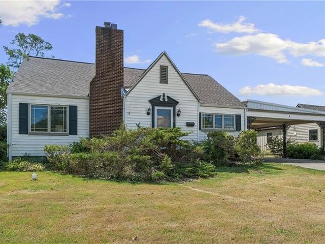 House for sale in Rogers, Benton County