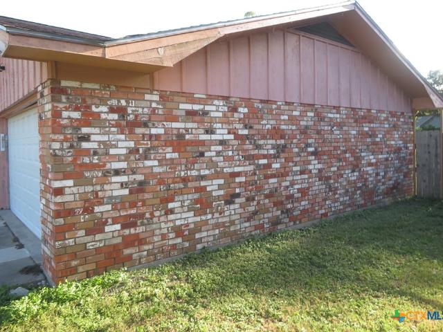 House for sale in Edna, Texas
