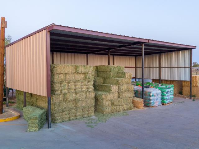 Commercial for sale in Aguila, Arizona