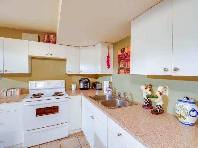 House for sale in Clayoquot, British Columbia