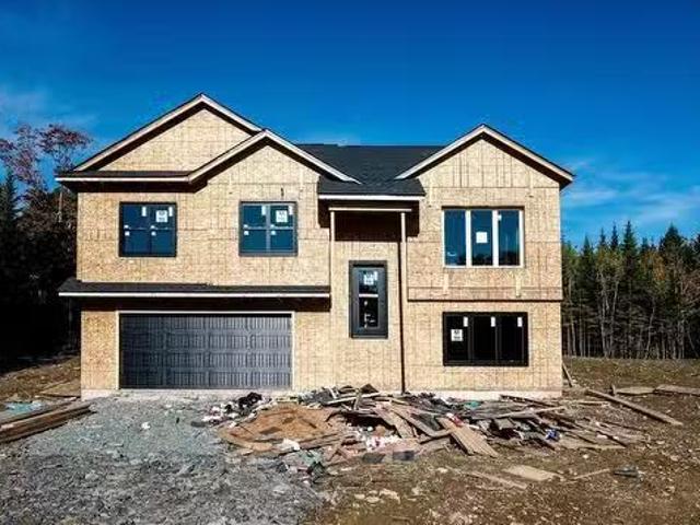 House for sale in Indigo Shores, Middle Sackville