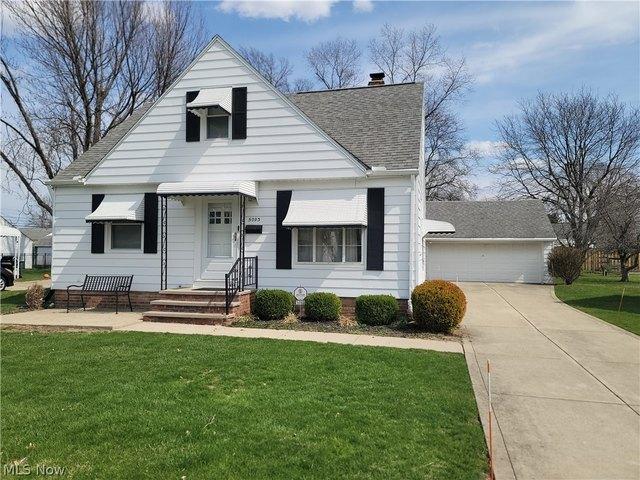 House for sale in Willoughby, Ohio
