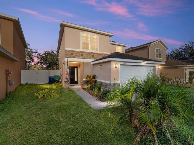 Property for sale in Oxford, Florida