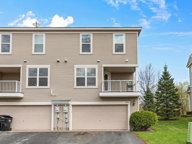 House for sale in Hugo, Minnesota