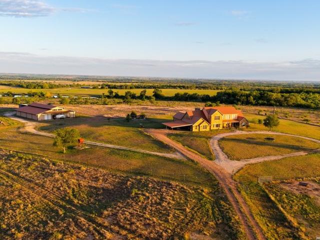 Farm for sale in Milam, Texas