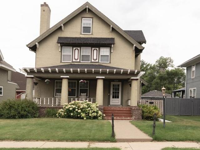 House for sale in Jamestown, North Dakota