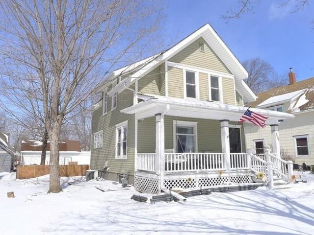 House for sale in Charles City, Iowa