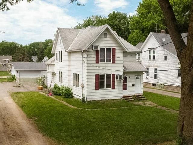 House for sale in Albert Lea, Minnesota