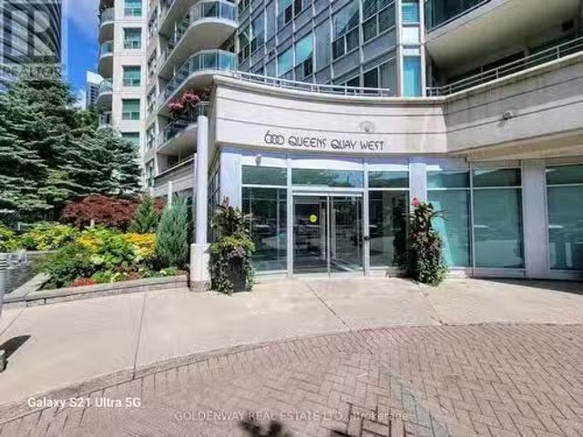 Condo for sale in Spadina—Fort York, Toronto